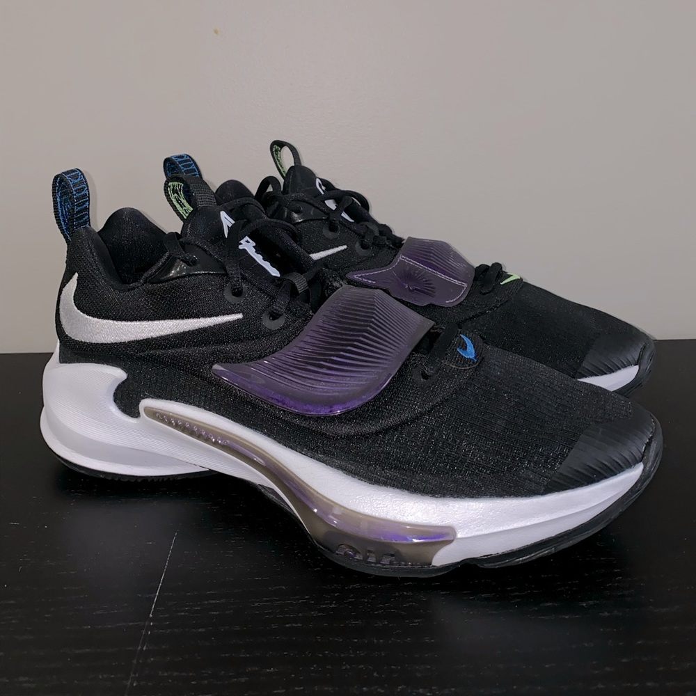 Nike Zoom Freak 3 Giannis Antetokounmpo Basketball Shoes Mens 9